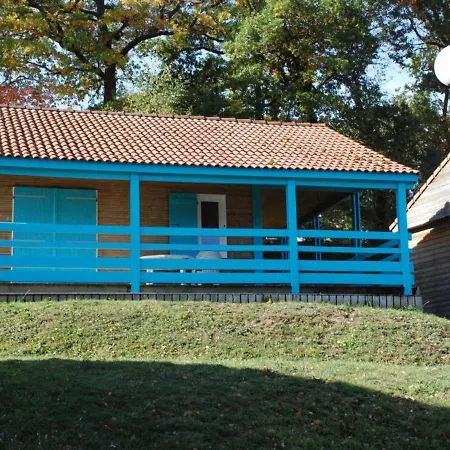 Chalet Myosotis Pour 6 Prix Semaine * Blavignac