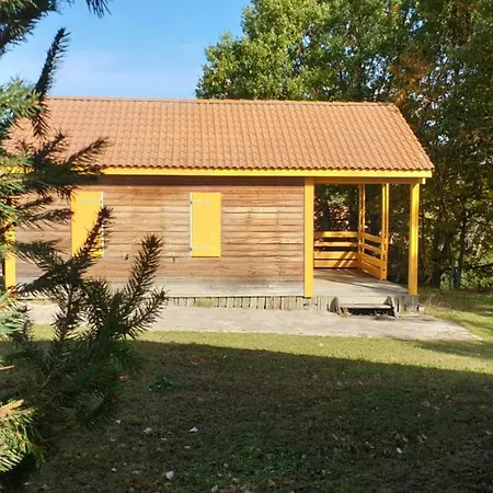 Chalet Myosotis Pour 6 Prix Semaine شاليه Blavignac